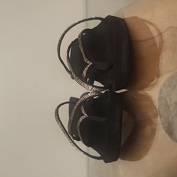 TEVA Mush Madalyn Wedge Black Metallic Sandals Womens 11 - Picture 2 of 8